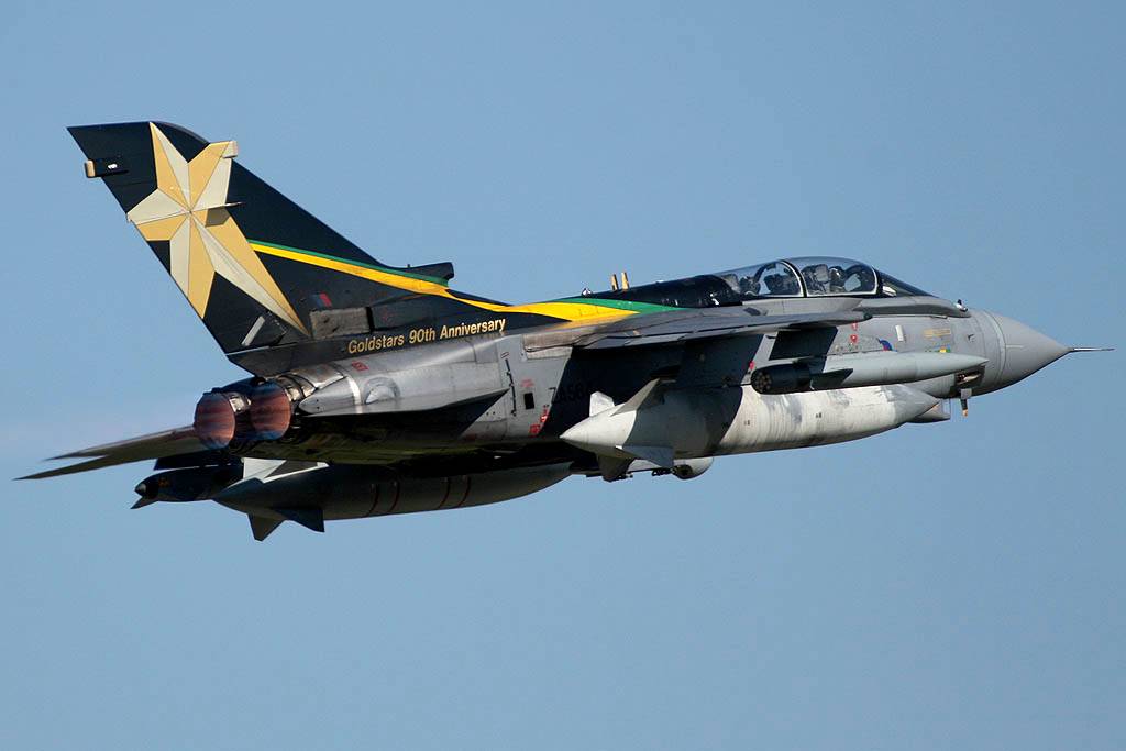 EBFS060921 Tornado GR.4 ZA564 GD 03 ZA564 Tornado GR.4 31 Sqn RAF (C) 21/09/06 Gilles Denis